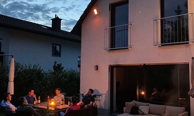 Josephsburg Cama Y Desayuno | 4PAX Chill Room in Beautiful House Oasis Munich. Close to the City & Munich Fair