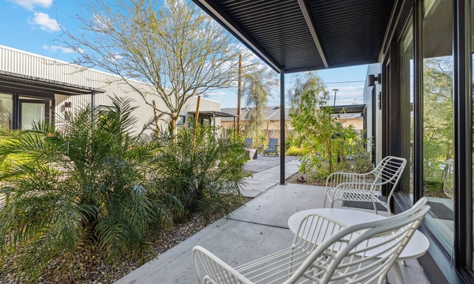 Camelback East Apartamento | 4Square Complex