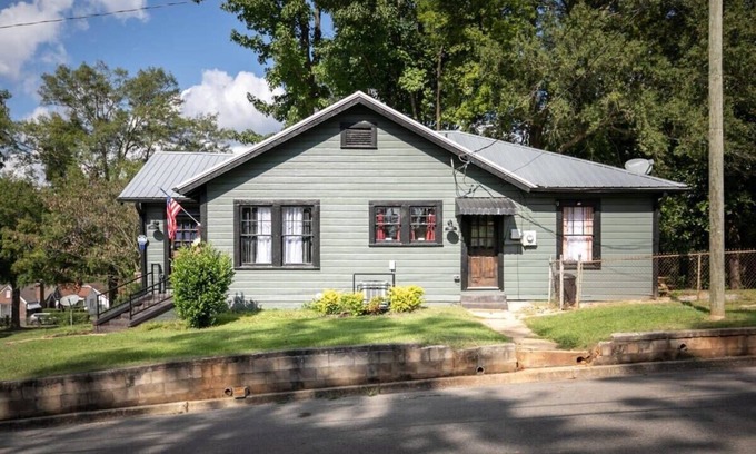 Crestline Heights Casa | 4th Ave East Lake Stunner
