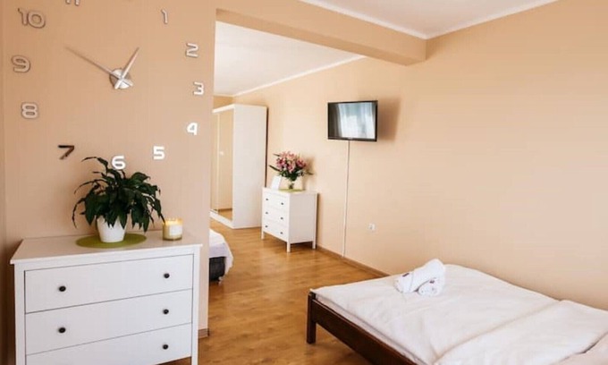 Wladyslawowo Apartamento | 5 A spacious studio in a quiet area