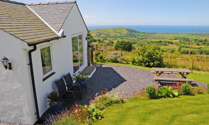 Llanllyfni Cabaña | 5 * Acreditado por Visit Wales cabaña tradicional de piedra galesa en Snowdonia