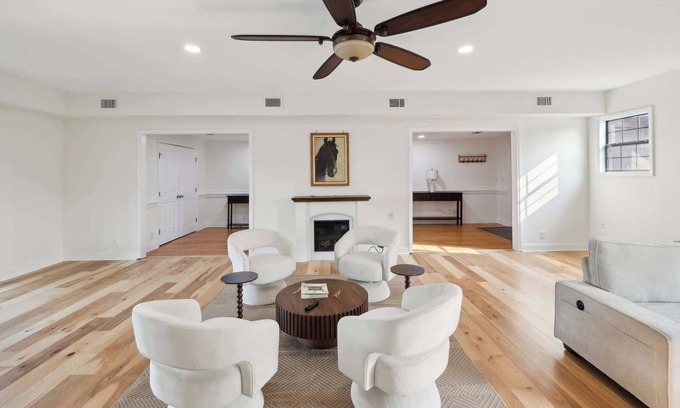 Gracewood Casa | 5-Acre Retreat Private Pool, Outdoor Bar, Fishing Pond & Game Room