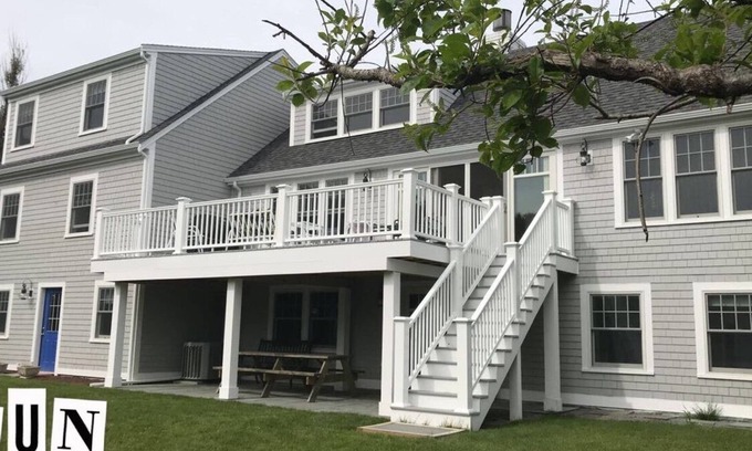 West Chatham Casa | Espectacular caminata a Hardings Beach Ocean View Home