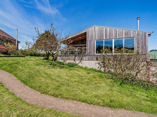 Godshill Casa | 5 Bed in Godshill 94494