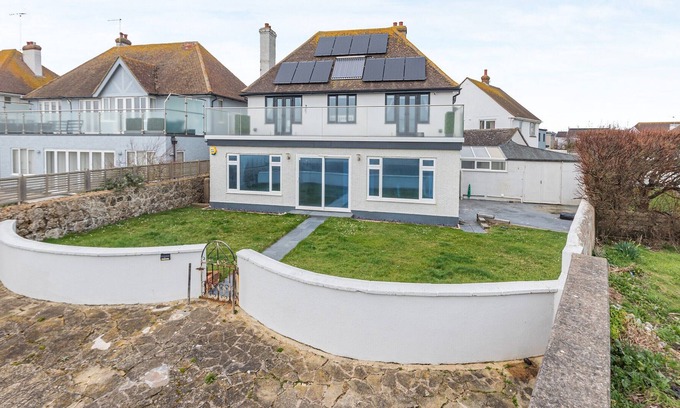 Middleton-on-Sea Cabaña | 5 bedroom accommodation in Bognor Regis