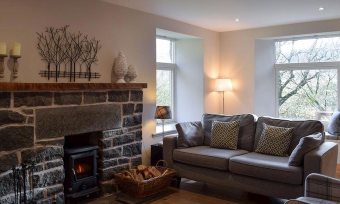 Milton Cabina | 5 bedroom accommodation in Aberfoyle