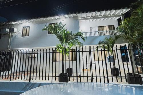 Manga Casa | 5 Bedroom Amazing Villa Minutes to Walled City