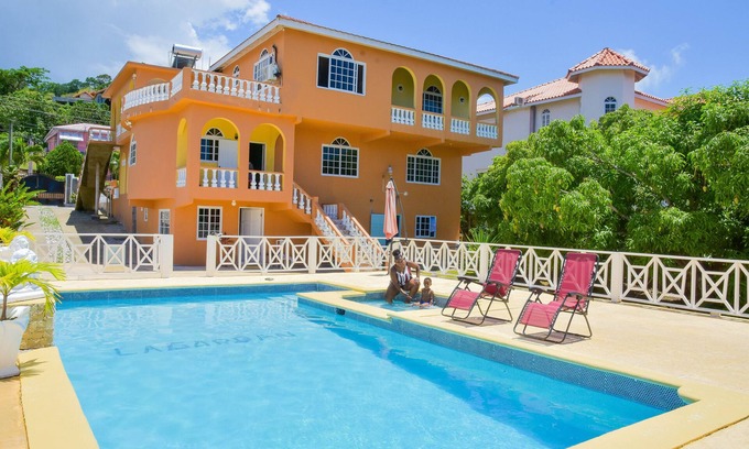 Boscobel Casa | 5 BEDROOM Apartment