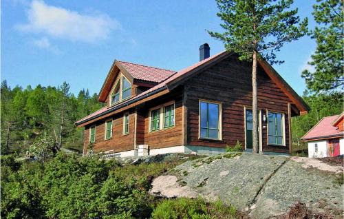 Kvinesdal Casa | 5 Bedroom Awesome Home In Kvinlog