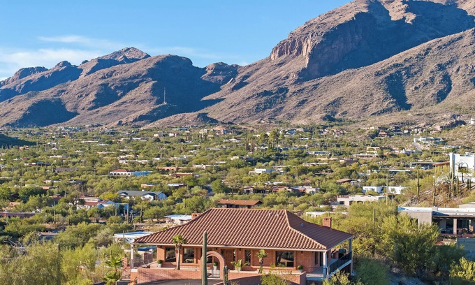 Coronado Foothills Estates Casa | 5 Bedroom HILLTOP Modern Breathtaking 360 degree VIEWS Heated Pool Spa Sleeps 16
