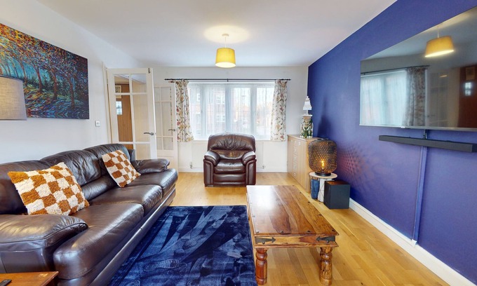 Epworth Casa | 5-Bedroom Home - Sleeps 16 - Ideal for Groups