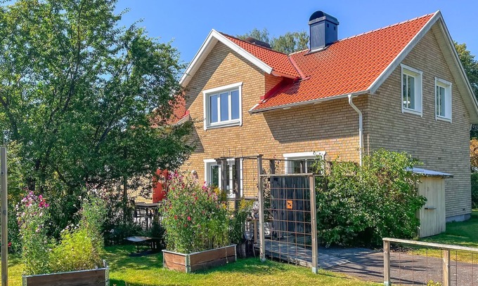 Hanger Casa | 5 bedroom lovely home in Värnamo