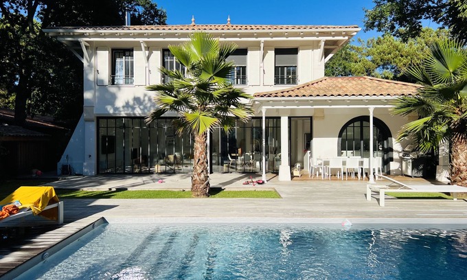 Pyla-sur-Mer Casa | 5 Bedroom Private vacation home in La Teste-de-Buch