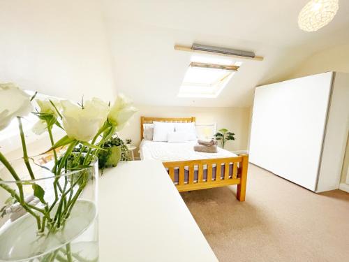 Liverpool Casa | 5 Bedroom, sleeps 9 - base to explore Liverpool and beyond