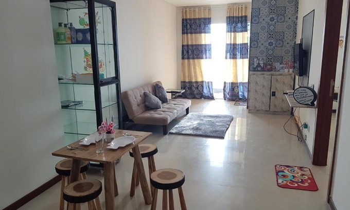 Pluit Apartamento | 5 Beds 2 Bedroom Floor 20, Sea View, Fast Internet