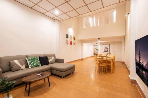 Rama 9 Apartamento | 5-BR with 6mins walk to MRT Rama 9