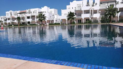 Marina Apartamento | 5 Guests - 10min Beach - Free Parking - PetsOK