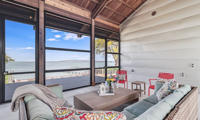 Rockport Casa | 5 houses on a 3 acre private waterfront property. Pier and kayak launch!