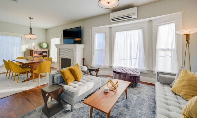 Magnolia Casa | 5★ Location ~ ♛Royal Beds♛