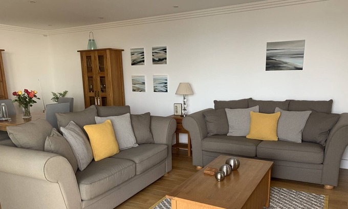 Cowes Apartamento | 5 * Apartamento de lujo - 2 dormitorios y 2 baños con increíbles vistas de Solent.
