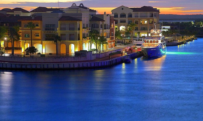 Cap Cana Marina Apartamento | Servicio de oro de lujo! Resort 5 estrellas - Suite Deluxe