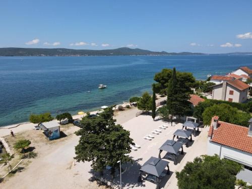 Sveti Petar Apartamento | 5 meters FROM THE SEA with private beach - 70m2 Colibri Sunset Apartments