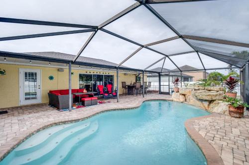 Pelican Casa | 5 Mi to Beach Getaway in Cape Coral with Pool