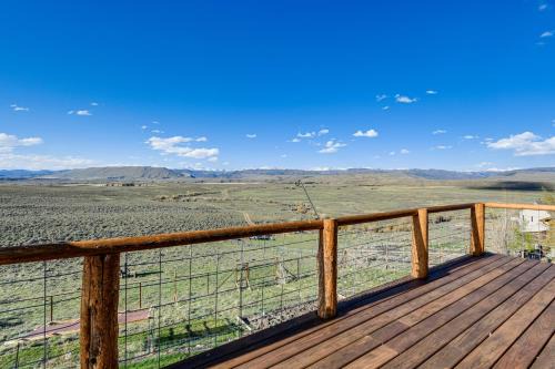 Pinedale Casa | 5 Mi to Lake Secluded Pinedale Retreat with Sauna!