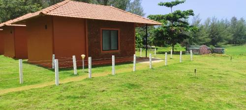 Kumta Complejo | 5 Mile Beach Resort