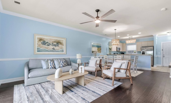 Central Myrtle Beach Condominio | 5 Min Drive To The Beach & On The Golf Course!