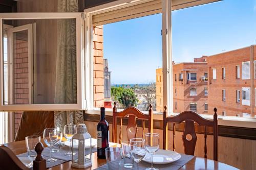 Sant Adria de Besos Apartamento | 5 min to the sea and 15 min to Barcelona center