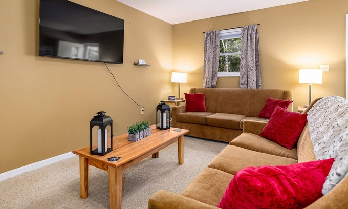 Mount Jackson Cabina | 5 Mins to Bryce Resort! Mnt Life - Cozy Cabin