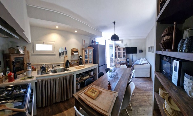 Port Leucate Casa | 5 mins walk from the sea 8 mins from the Port restaurant bar.. pétanque.
