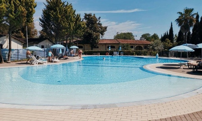 Viareggio Chalet De Esquí | 5 Minuten van Zee, Knus Verblijf Chalet, Heerlijke Familie Vakantie in Toscane