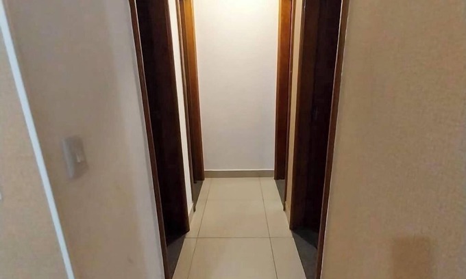 Setor Bueno Apartamento | 5 minutes from Vaca Brava Park and Goiânia shopping mall. 3-bedroom flat with 2 garages.