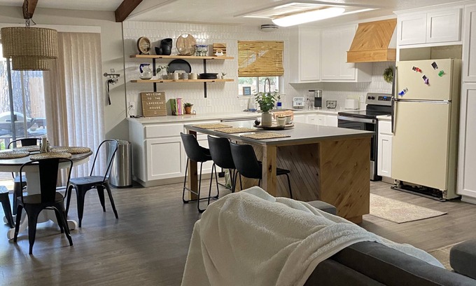 Lakehead-Lakeshore Cabina | 5 minutes from Sugarloaf boat launch