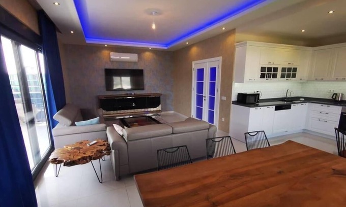 Seki Apartamento | 5 minutes from the beach, malls and restaurants! Spacious 4 + 1 Duplex in Alanya