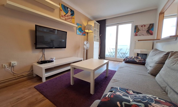 Schottenfeld Apartamento | 5 minutes from the town hall ~ Two-room apartment with balcony @Josefstadt ~ WIFI