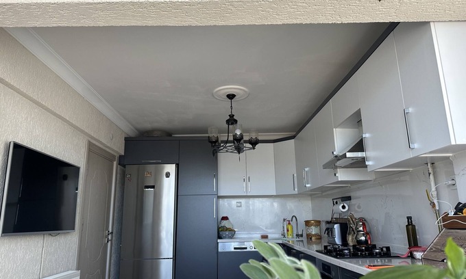 Yalova Apartamento | 5 Minutes to the City Center Park! Family Apartment With Balcony and Large Rooms