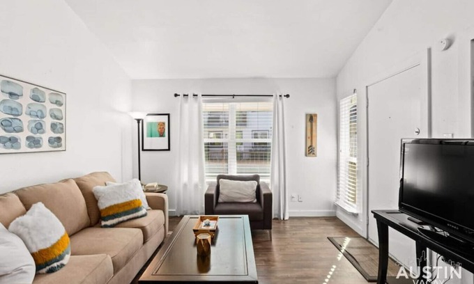 Barton Hills Apartamento | Salte a Zilker Park / Barton Springs en 5 minutos