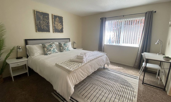 Lafayette Apartamento | 5 minutes walk to downtown Lafayette!
