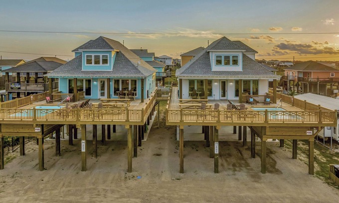 Crystal Beach Casa | 5 O' Clock Somewhere