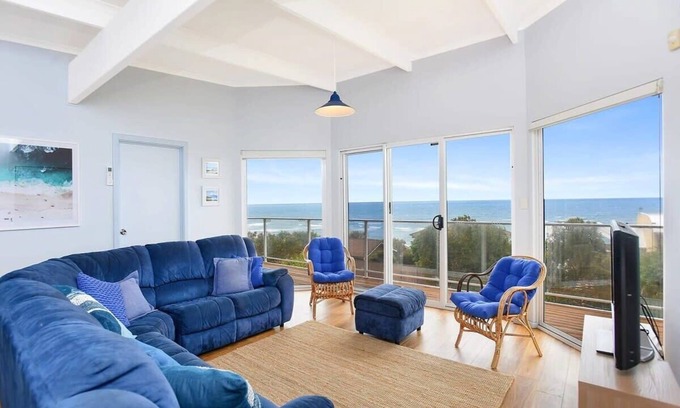 Hayborough Casa | 5 Peroomba Tce - Doble Living Family Beachouse