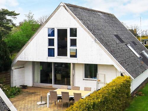 Tørresø Casa | 5 person holiday home in Otterup
