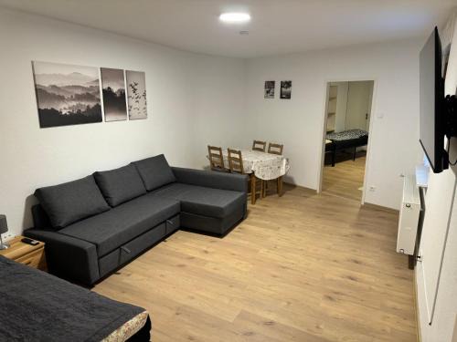 Karlsruhe City Centre Apartamento | 5-room apartment (120 sqm) with 2 bathrooms, 2 kitchens, bar area & balcony directly in the city centre