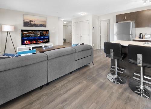Southwest Edmonton Casa | 5 STAR Business Luxury Homeshare