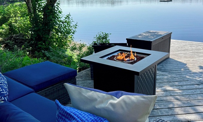 Lower Ohio Cabaña | Beautiful, Aislado Hermosa cabaña frente al lago en 62 acres, natación, sauna