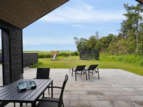 Sømarken Casa | 5 star holiday home in Aakirkeby