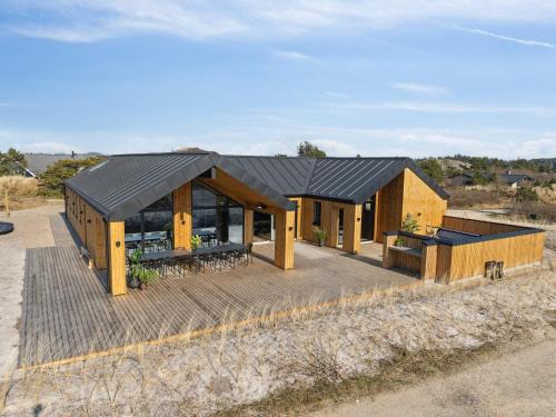 Spøttrup Casa | 5 star holiday home in Henne Beach