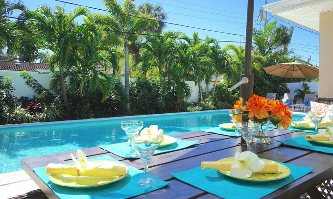 Bel Air Casa | CASA DE PLAYA DE 4 ESTRELLAS DE LUJO DE 4 CAMAS + PISCINA CLIMATIZADA DE 40X20 PASOS A LA PLAYA ¡NUEVAMENTE AMUEBLADO!